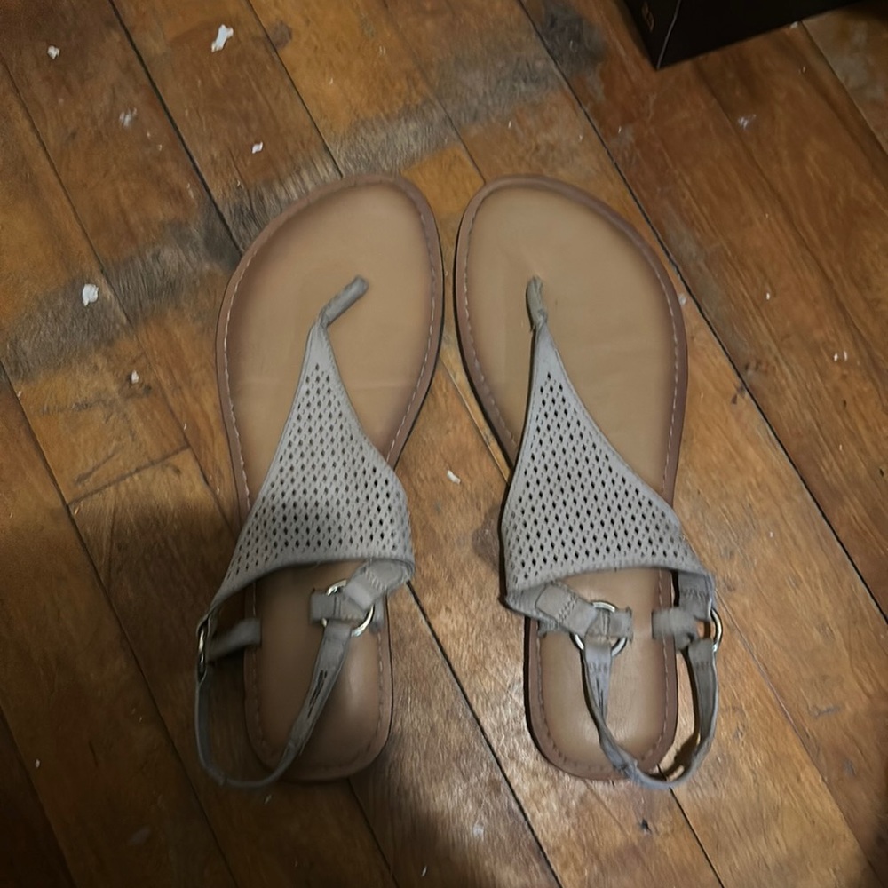 Time True brown sandals sz 7.5